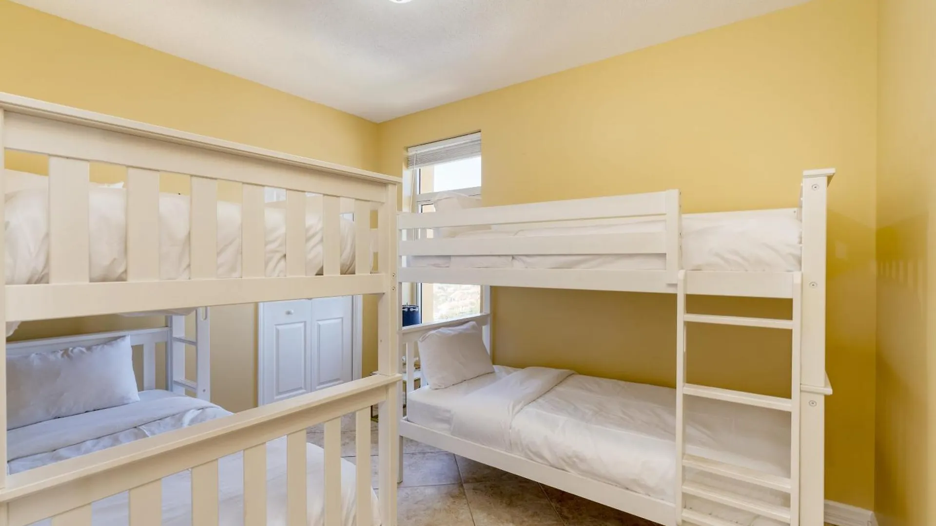 Holiday home Sunscape By Avantstay Beachfront Sweeping Views Panama City Beach