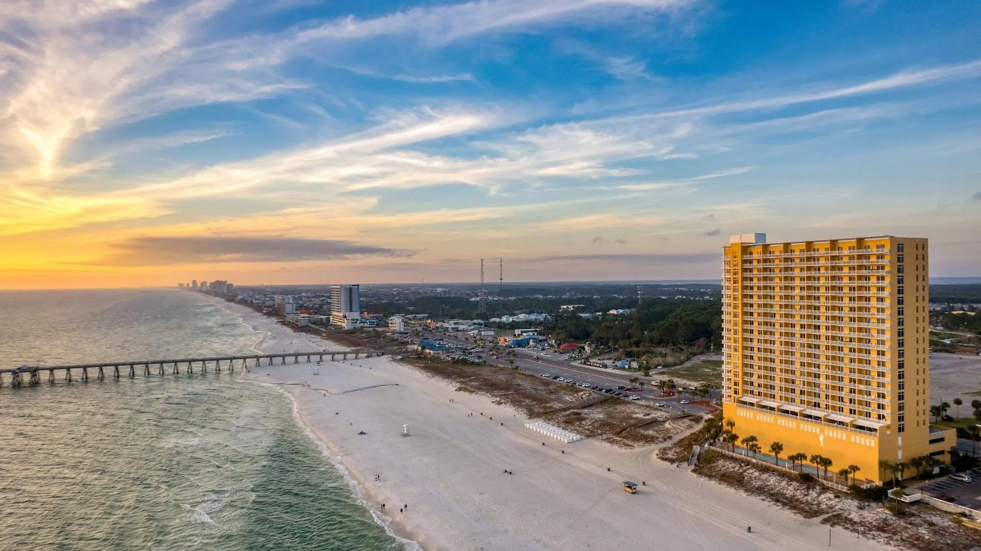 Sunscape By Avantstay Beachfront Sweeping Views Panama City Beach 0*,