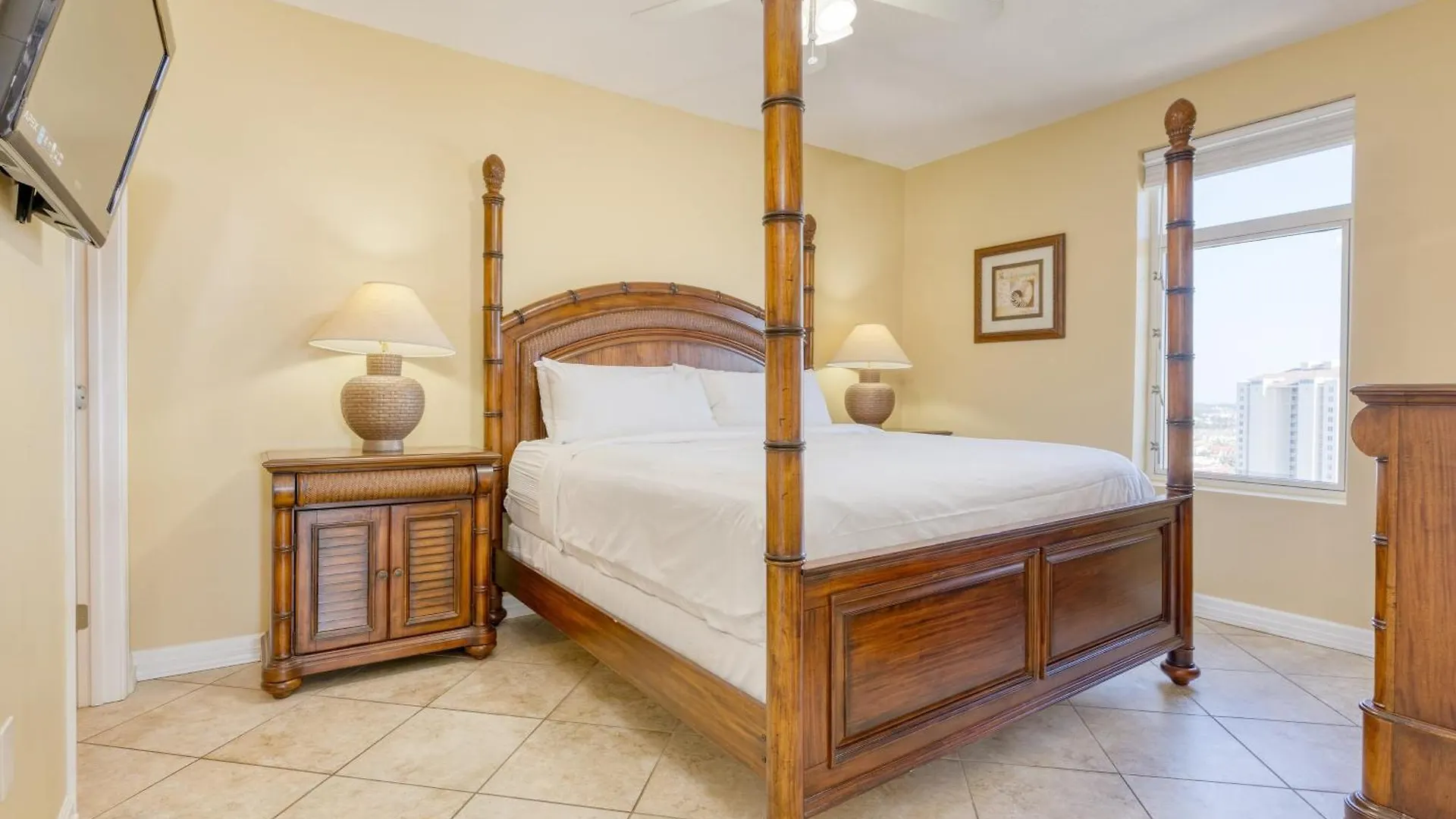 Holiday home Sunscape By Avantstay Beachfront Sweeping Views Panama City Beach United States